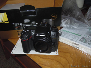 Nikon D7000 Digital SLR Camera with Nikon AF-S DX 18-105mm lens (Black) ::700 US - Изображение #1, Объявление #346375